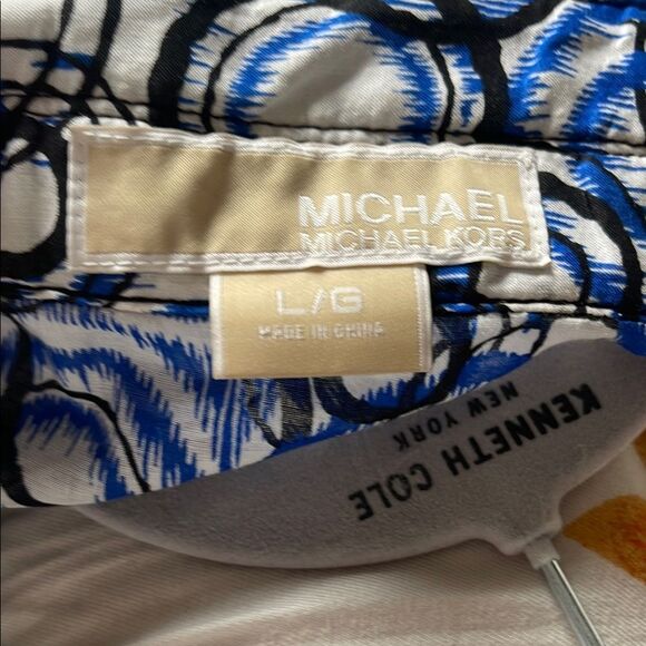 Blue Patterned Women's Top - Picture 7 of 7